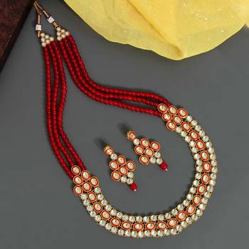 Red necklace-sets 1