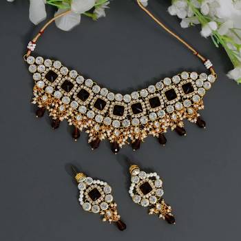 Brown necklace-sets 1