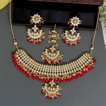 Red necklace-sets 1