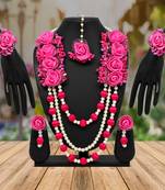 Pink necklace-sets