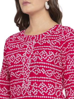 Magenta printed cotton kurtas-and-kurtis 4