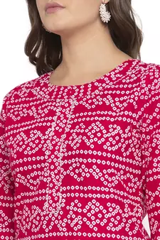Magenta printed cotton kurtas-and-kurtis