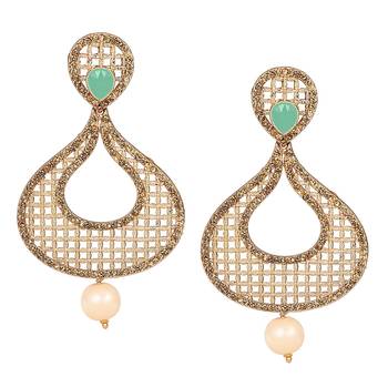 Green diamond earrings 1