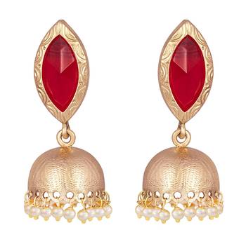 Red pearl earrings 1