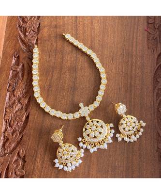 Beautiful Gold Tone White Cz South Indian Style Necklace Set Dj28346 2