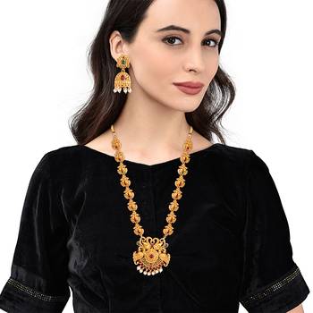 Red & Green Stone Studded Temple Jewellery Necklace Sets 1