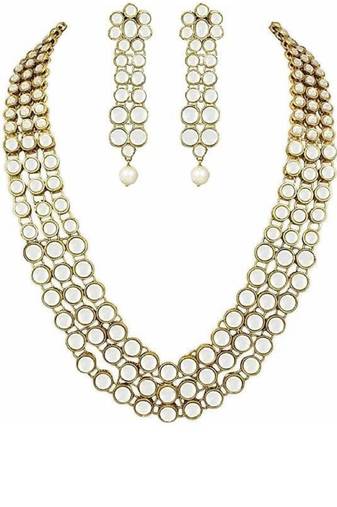 Gold  Alloy Kundan Necklace Set with Earrings for Women