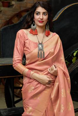 Peach woven cotton saree with blouse 5