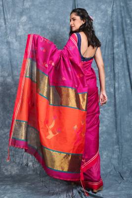 Dark rani pink woven blended cotton saree with blouse 3