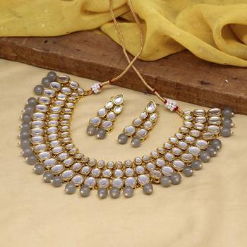 Grey necklace-sets 2
