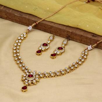 Maroon necklace-sets 2