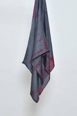 Grey & Maroon Tie-Dye Satin Hijab 1