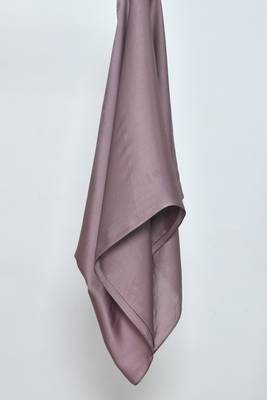Zephyr Satin Hijab 1