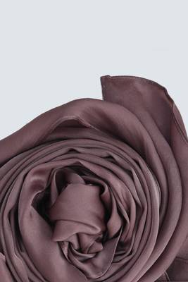 Zephyr Satin Hijab 4