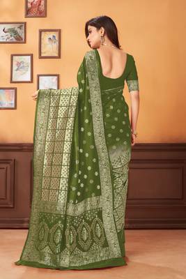 Green woven banarasi saree with blouse 2