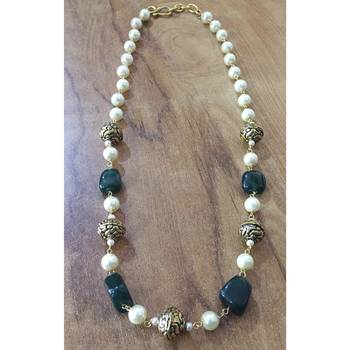 Green necklaces 2
