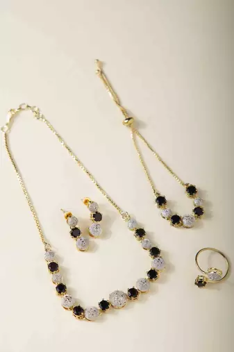 Black American Diamonds Necklace Sets
