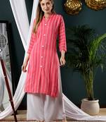 Fabclub Women Rayon Striped Straight Kurti (Pink)