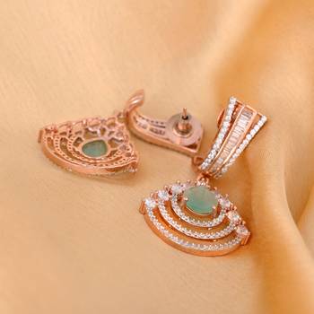 Green cubic zirconia earrings 4