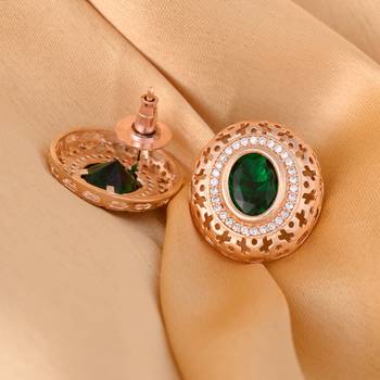 Green cubic zirconia earrings 1