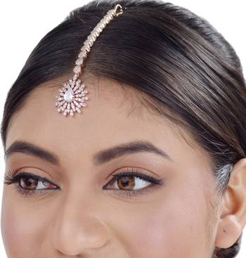 White cubic zirconia maang-tikka 3