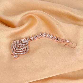 White cubic zirconia maang-tikka 4