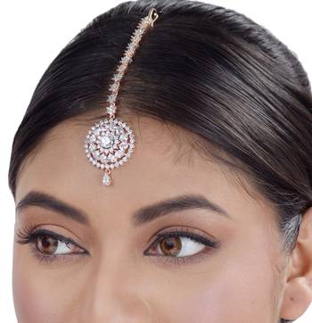 White cubic zirconia maang-tikka 3