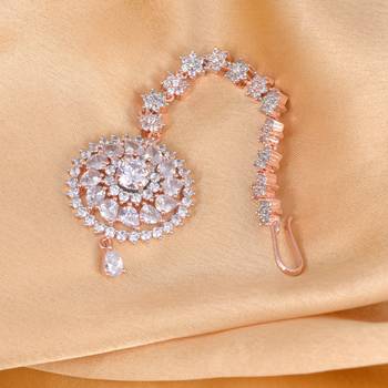 White cubic zirconia maang-tikka 4