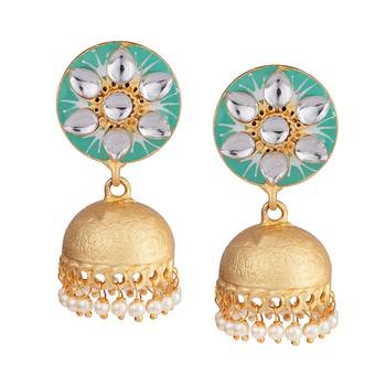 Green pearl earrings 2