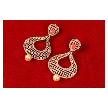 Pink diamond earrings 4