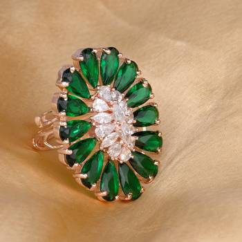 Green cubic zirconia rings 2