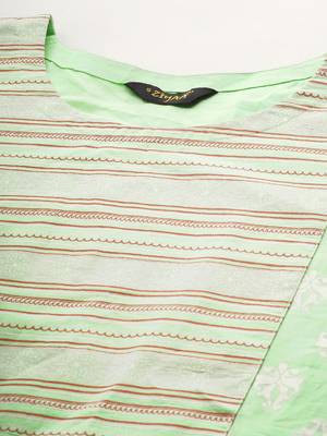 Green printed cotton kurtas-and-kurtis 4