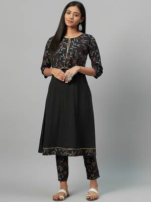 Black printed crepe kurtas-and-kurtis 1