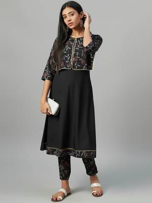 Black printed crepe kurtas-and-kurtis 5