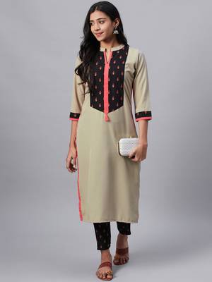 Grey printed crepe kurtas-and-kurtis 5