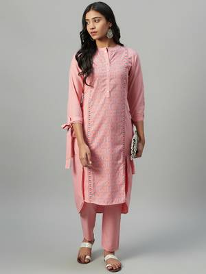 Pink printed rayon kurtas-and-kurtis 5