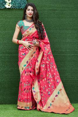 Pink woven banarasi silk saree with blouse 2