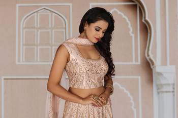 Light Peach Machine & Hand Silk Ethnic With Blouse 5