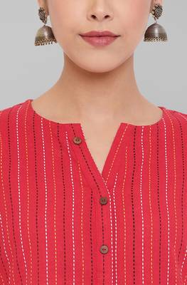 Red woven cotton tunics 5