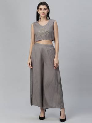 Printed Shrug with Embroidered Top with Palazzo 2