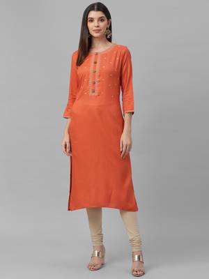 Embroidered Cotton Slub Kurta 2