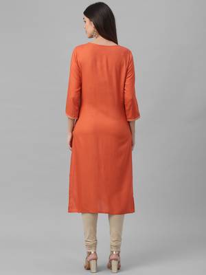 Embroidered Cotton Slub Kurta 4