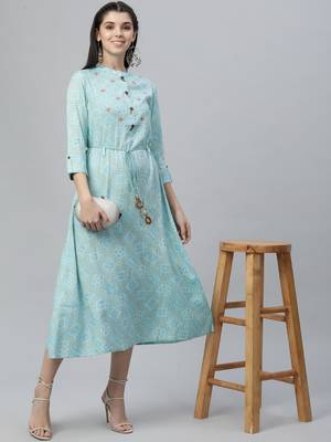 Hand Embroidered Rayon Kurta 1