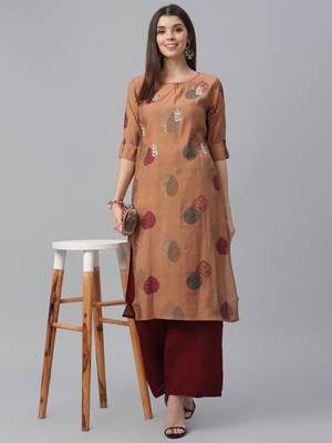 Embroidered Muslin Kurta Set 1