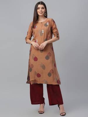 Embroidered Muslin Kurta Set 2