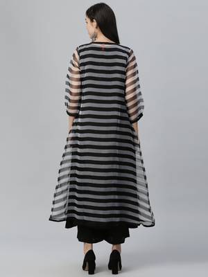 Printed Organza Shrug, Rayon Kurta and Palazzo Set 4