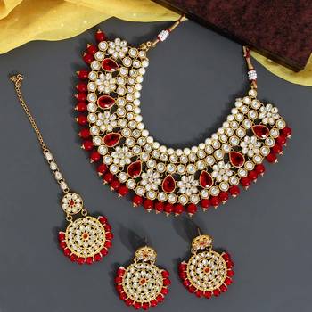 Red necklace-sets 1