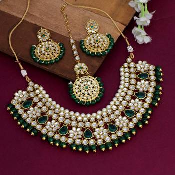 Green necklace-sets 2