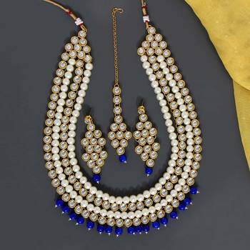 Blue necklace-sets 1