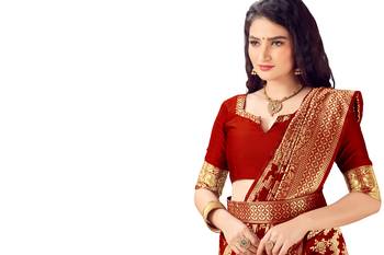 Red woven banarasi silk saree with blouse 4